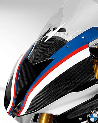 HP4 Race carbon front